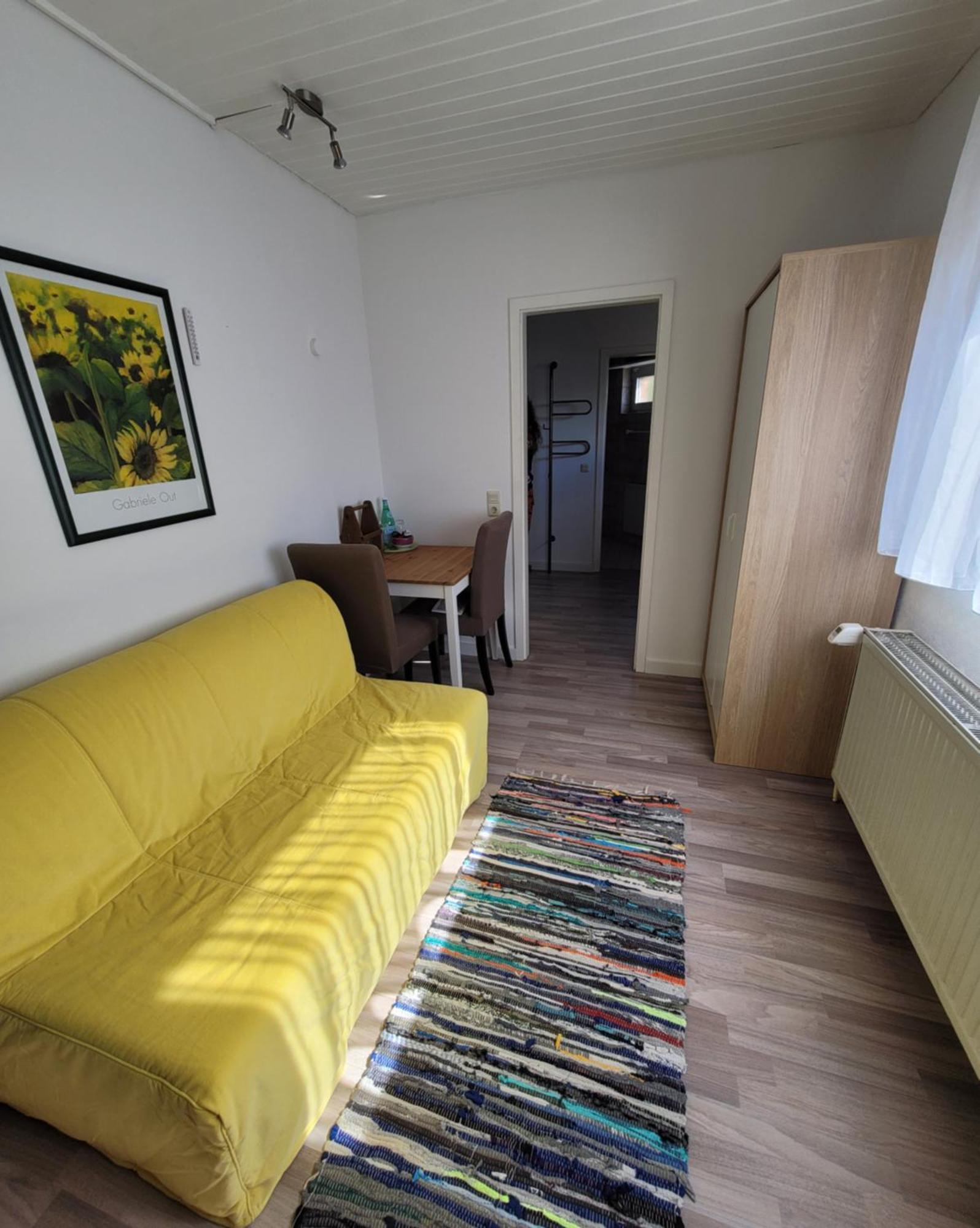 Messezimmer Am Thewissenweg Dusseldorf Bagian luar foto