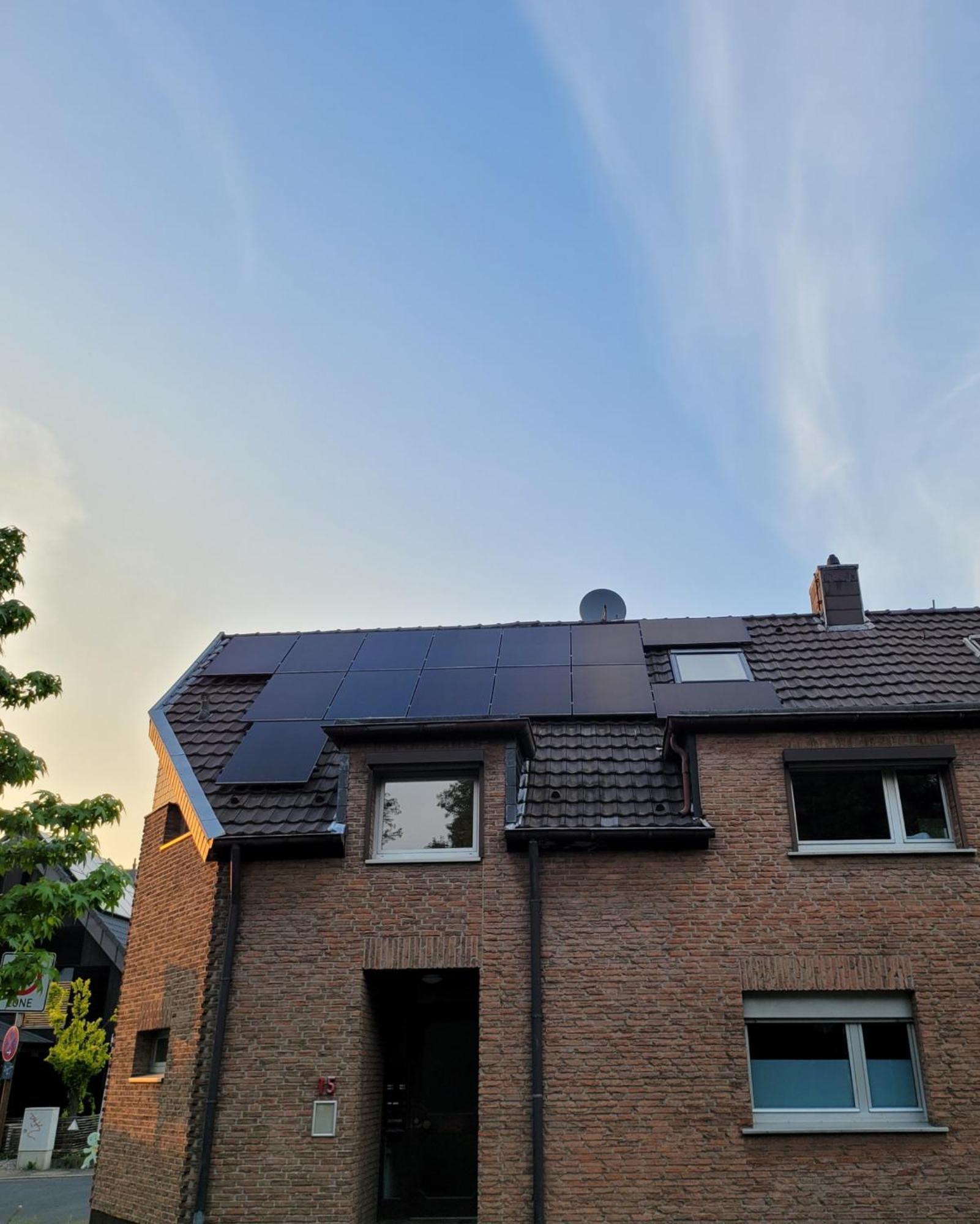 Messezimmer Am Thewissenweg Dusseldorf Bagian luar foto